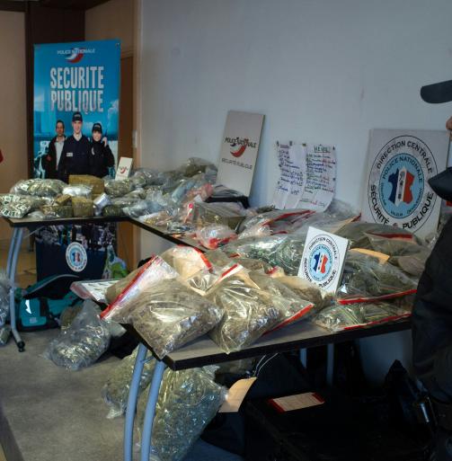 Lutte contre le narcotrafic