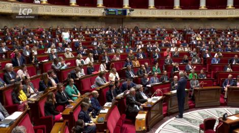 Assemblée nationale, dans la nuit du 26 au 27 juillet 2022.